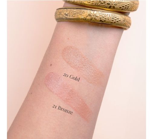 Diamond Bronzer nella tonalità 21 Bronze 2